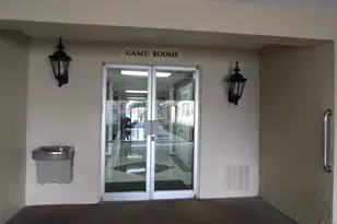 354 Lake Frances Dr, West Palm Beach, FL 33411 - Photo 38