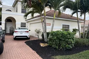 17402 Via Capri E, Boca Raton, FL 33496 - Photo 1