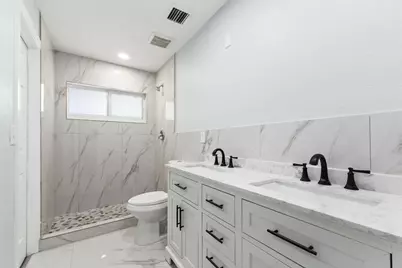 2075 7th Court SW, Vero Beach, FL 32962 - Photo 16