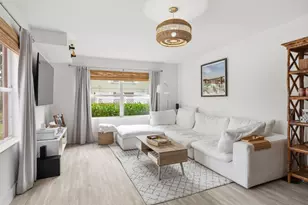 1934 Stratford Way, West Palm Beach, FL 33409 - Photo 6