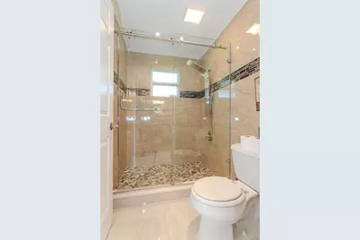 875 NW 120th Avenue, Plantation, FL 33325 - Photo 30