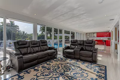 875 NW 120th Avenue, Plantation, FL 33325 - Photo 10