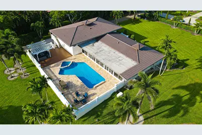 875 NW 120th Avenue, Plantation, FL 33325 - Photo 74