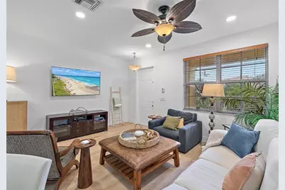 111 Evergrene Parkway, Palm Beach Gardens, FL 33410 - Photo 6