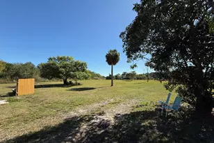 2104 N 53rd St, Fort Pierce, FL 34946 - Photo 14