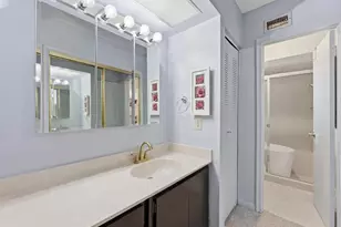 10768 Waterberry Dr, Boca Raton, FL 33498 - Photo 12