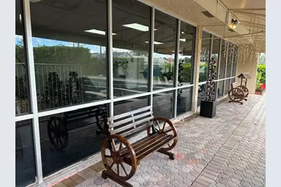 225 Lake Meryl Drive, West Palm Beach, FL 33411 - Photo 30