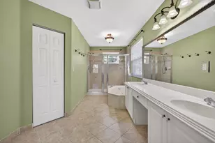 1168 Oakwater Dr, Royal Palm Beach, FL 33411 - Photo 24