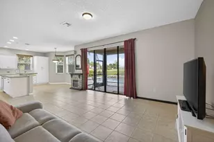 1168 Oakwater Dr, Royal Palm Beach, FL 33411 - Photo 12