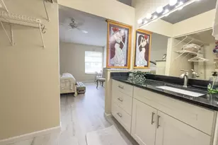 3851 Island Club Cir E, Lantana, FL 33462 - Photo 18