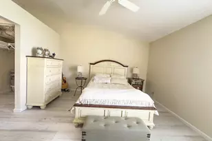 3851 Island Club Cir E, Lake Worth, FL 33462 - Photo 22