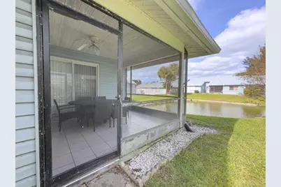 3851 Island Club Circle E, Lake Worth, FL 33462 - Photo 32