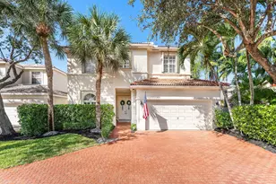 121 Palm Cir, Lake Worth Beach, FL 33462 - Photo 1