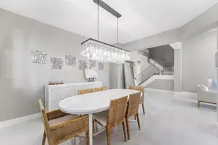 121 Palm Cir, Lake Worth, FL 33462 - Photo 10