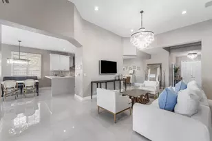 121 Palm Cir, Lake Worth, FL 33462 - Photo 18