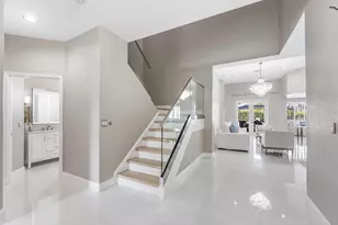 121 Palm Cir, Lake Worth, FL 33462 - Photo 6