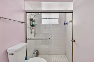 331 NE Camelot Dr, Port Saint Lucie, FL 34983 - Photo 22