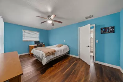 1635 W 32nd Street, Riviera Beach, FL 33404 - Photo 14