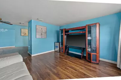 1635 W 32nd Street, Riviera Beach, FL 33404 - Photo 4