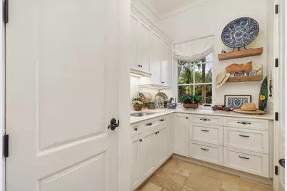 261 Seminole Avenue, Palm Beach, FL 33480 - Photo 34