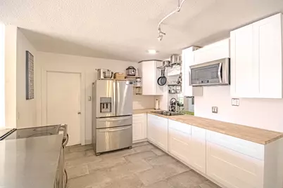 408 SE 8th Avenue, Deerfield Beach, FL 33441 - Photo 12