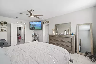 9534 Seaspray Drive, Fort Pierce, FL 34945 - Photo 32