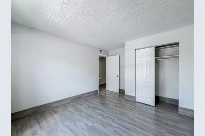 337 Kenilworth Boulevard #4, West Palm Beach, FL 33405 - Photo 18