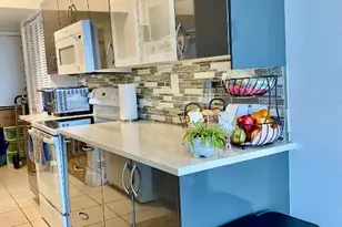 1750 NE 191st St, Miami, FL 33179 - Photo 12