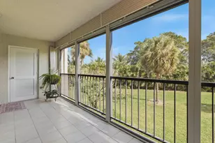 2520 Presidential Way, West Palm Beach, FL 33401 - Photo 22