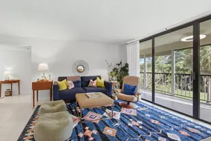 2520 Presidential Way, West Palm Beach, FL 33401 - Photo 8