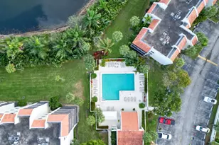 2520 Presidential Way, West Palm Beach, FL 33401 - Photo 34