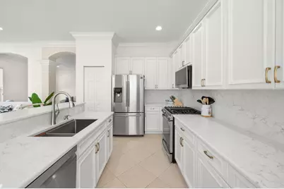 396 Springview Loop, Port Saint Lucie, FL 34986 - Photo 12