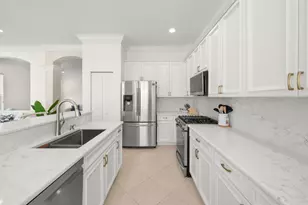 396 Springview Loop, Port Saint Lucie, FL 34986 - Photo 12