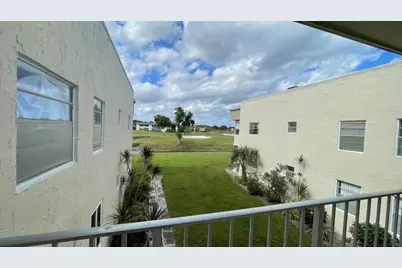 510 Flanders K, Delray Beach, FL 33484 - Photo 2
