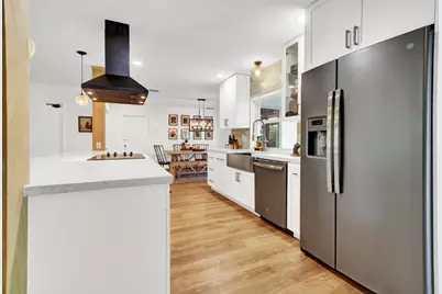 824 N Bel Air Drive, Plantation, FL 33317 - Photo 8