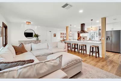 824 N Bel Air Drive, Plantation, FL 33317 - Photo 6