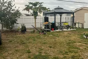 5715 Cinnamon Dr, West Palm Beach, FL 33415 - Photo 12