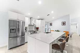 9702 Harbour Lake Cir, Boynton Beach, FL 33437 - Photo 6