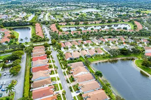 9702 Harbour Lake Cir, Boynton Beach, FL 33437 - Photo 42