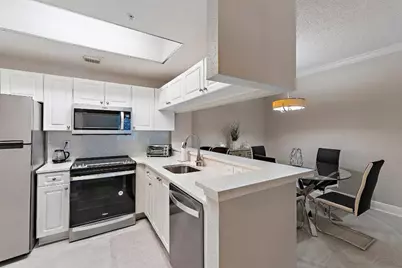 2809 Amalei Drive #203, Palm Beach Gardens, FL 33410 - Photo 10