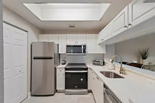 2809 Amalei Dr, Palm Beach Gardens, FL 33410 - Photo 12