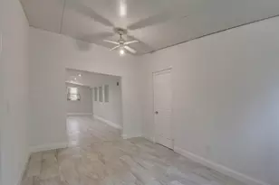 612 Hibiscus Dr, Royal Palm Beach, FL 33411 - Photo 10