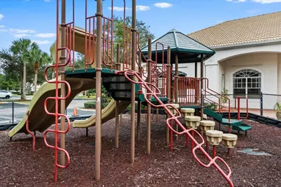 5203 Myrtlewood Circle E, Palm Beach Gardens, FL 33418 - Photo 20