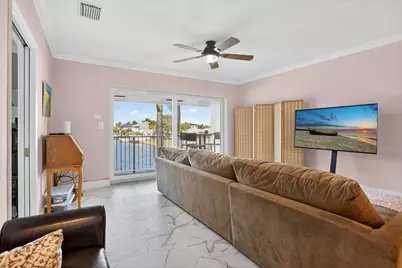 2311 NE 36th Street #2a, Lighthouse Point, FL 33064 - Photo 12