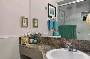 2311 NE 36th St, Pompano Beach, FL 33064 - Photo 24