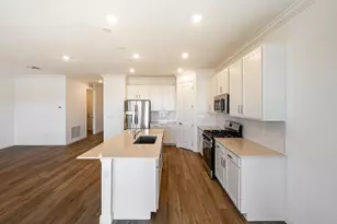 6850 NW Kestrel Lane, Port Saint Lucie, FL 34987 - Photo 12