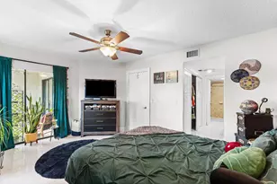 109 Liberty Ct, Deerfield Beach, FL 33442 - Photo 16