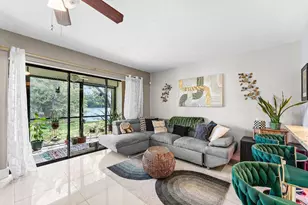 109 Liberty Ct, Deerfield Beach, FL 33442 - Photo 12