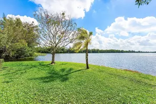 109 Liberty Ct, Deerfield Beach, FL 33442 - Photo 26