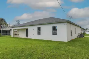 1143 SW Estaugh Ave, Port Saint Lucie, FL 34953 - Photo 16